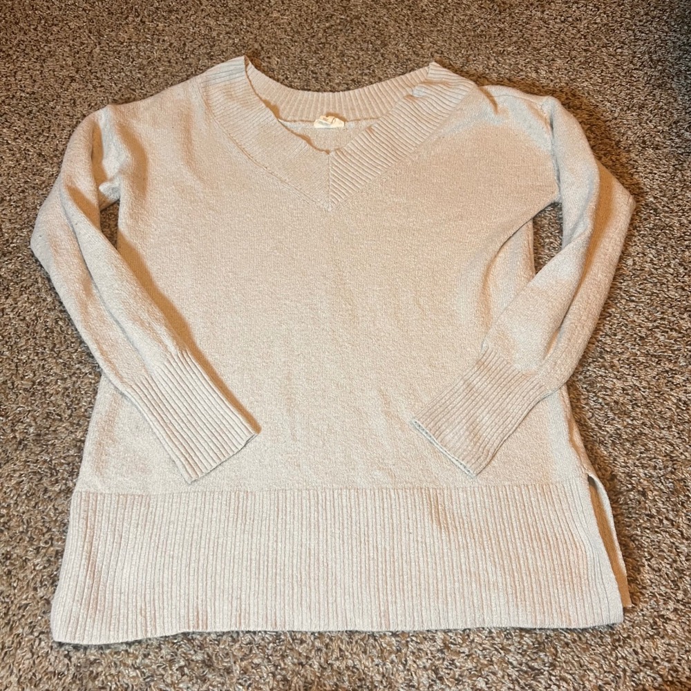 ANA A NEW APPROACH Sweater V Neck Ribbed Trim Beige Size Medium‎